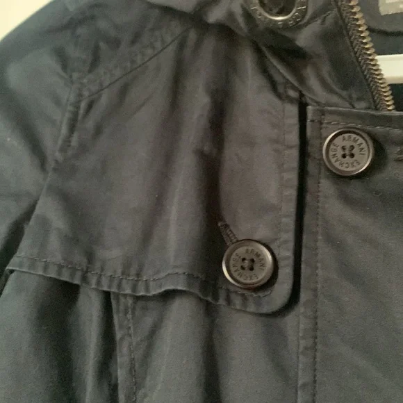 Utility lightweight jacket - Picture 7 of 8